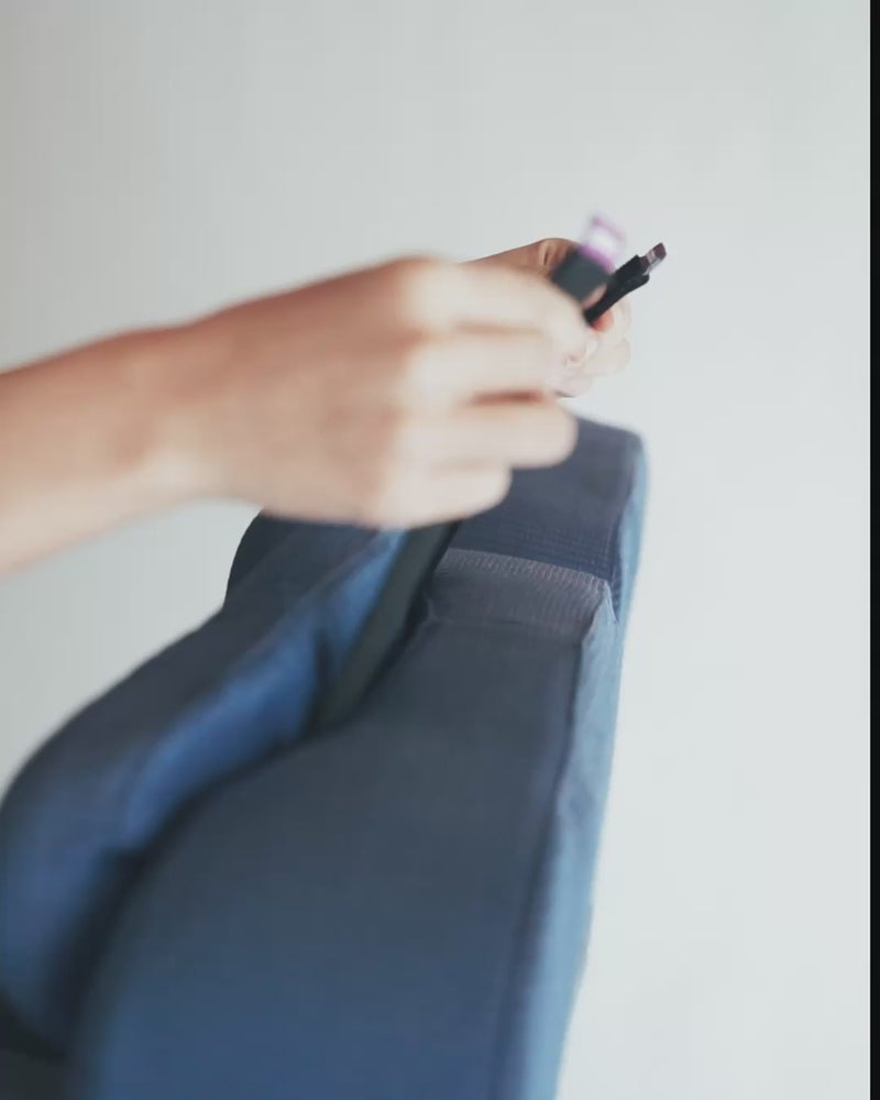 Cabeau Evolution S3 Memory Foam Pillow (Seat Strap System) - Black