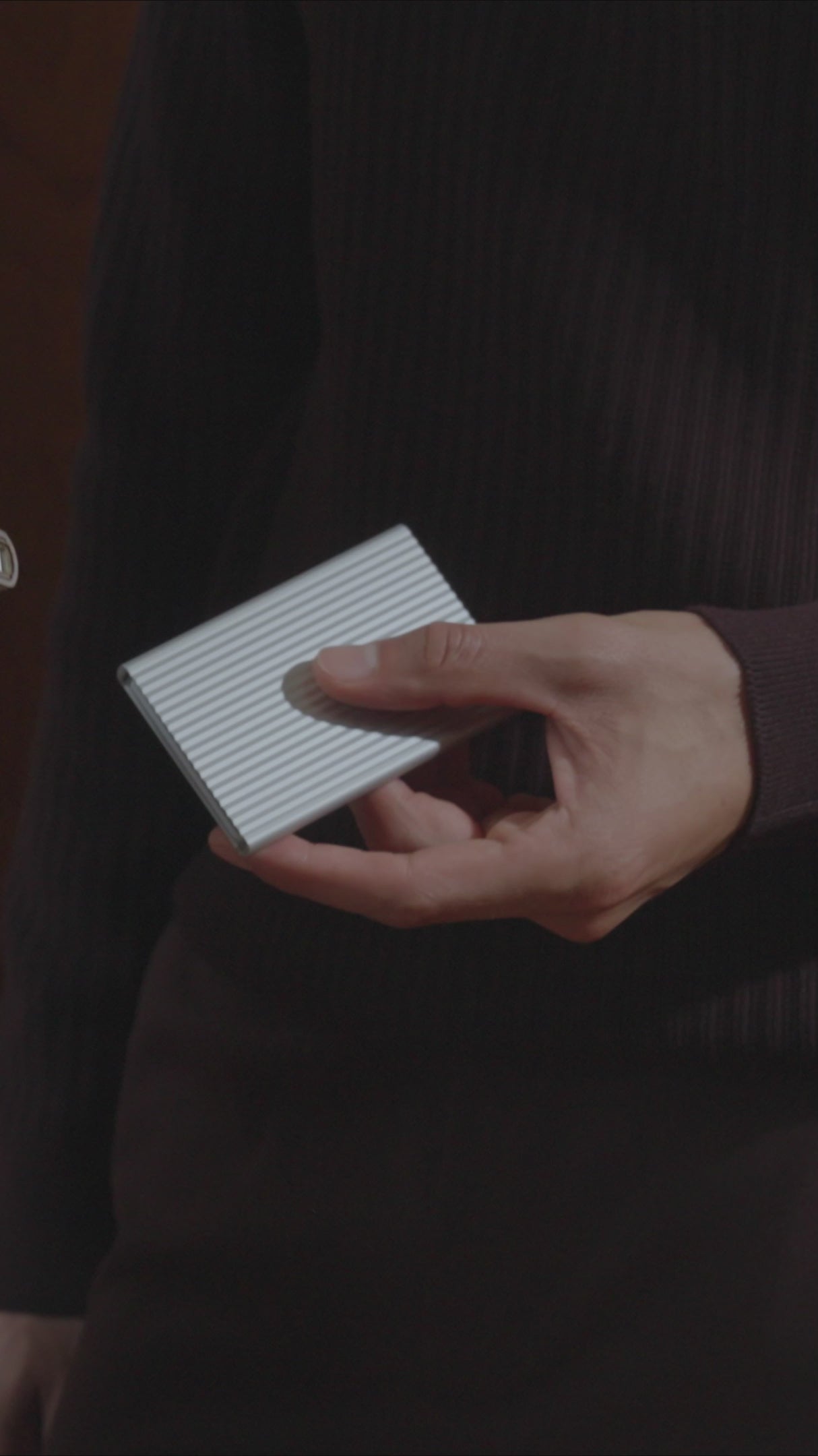 Secrid Fluted Silver and Emboss Diamond Chalk video