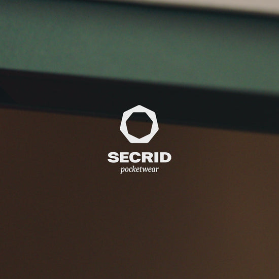 Secrid Flexwallet Titanium video