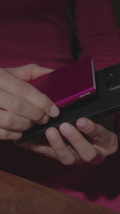 Secrid Cardprotector for MagSafe Fuchsia video