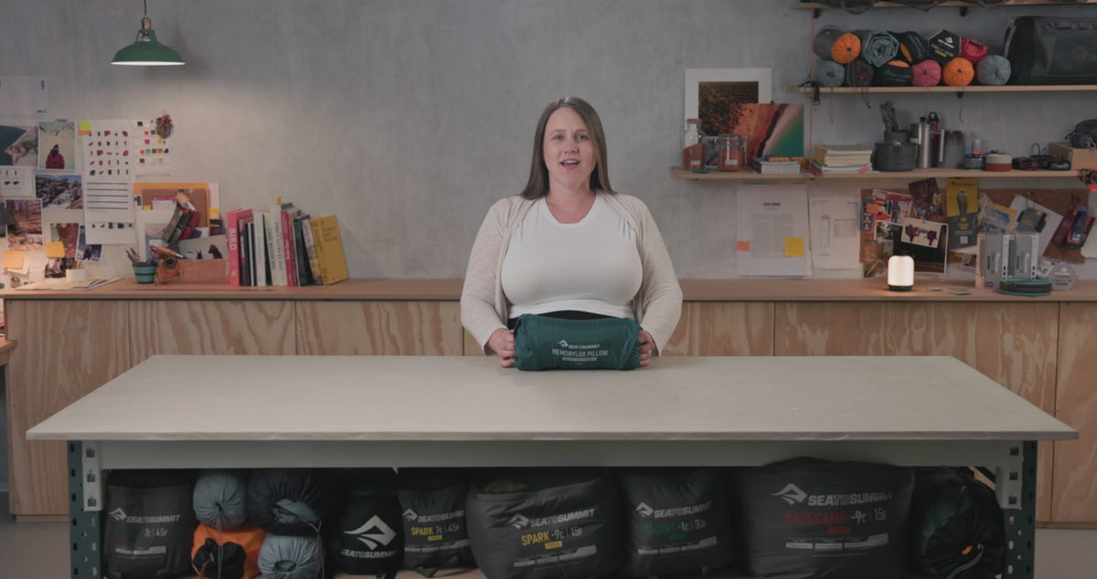 Sea to Summit Memory Lux Pillow (Large) - Dark Green demo video