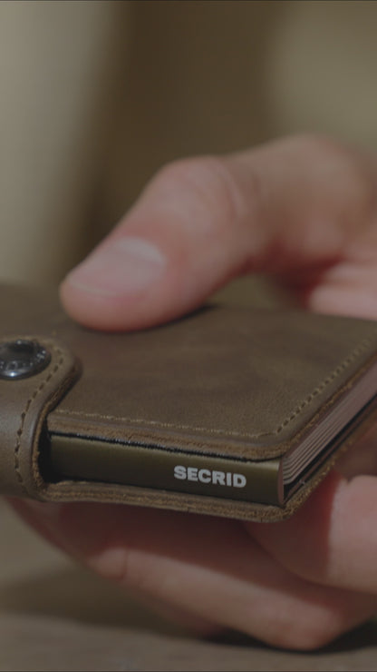 Secrid Miniwallet Vintage Oak video