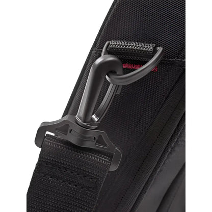 Detachable shoulder strap 