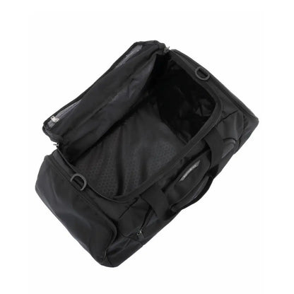 Spacious main compartment with zippered mesh pocket