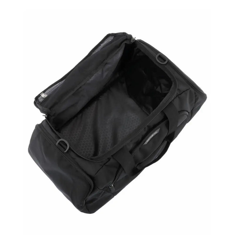 Spacious main compartment with zippered mesh pocket