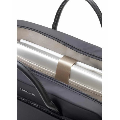 15.4" Laptop compartment