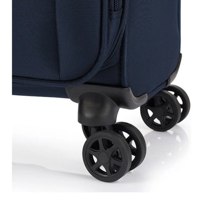 4 x multidirectional spinning wheels