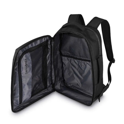 Centre zip fully opens for ease of packing