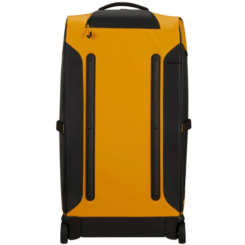 Moulded rear skids protect the rear and bottom of the bag