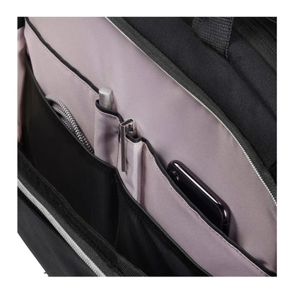 Slip pockets and organisation in front section