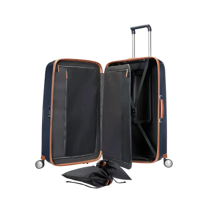 Divider pad for easy and organised packing in the top compartment