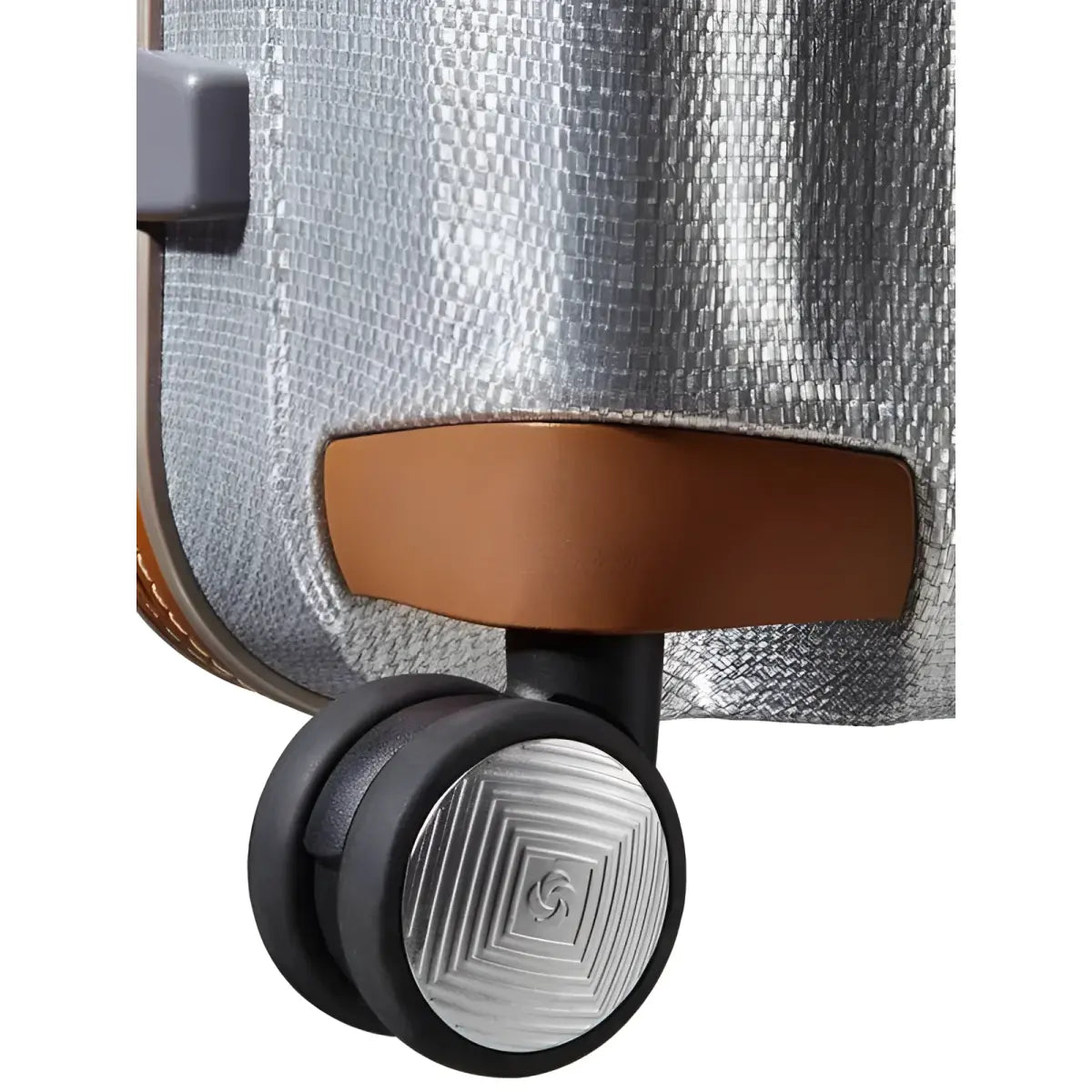 360° multidirectional spinner wheels for easy maneuverability