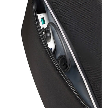 Smart feature USB port (power bank not included)