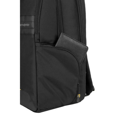 Side zippered pockets for easy access to your smaller items