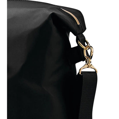 Detachable shoulder strap