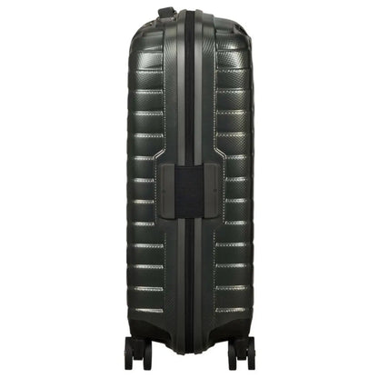 4 x spinner wheels for easy maneuverability