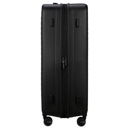 Expandable for increased packing space