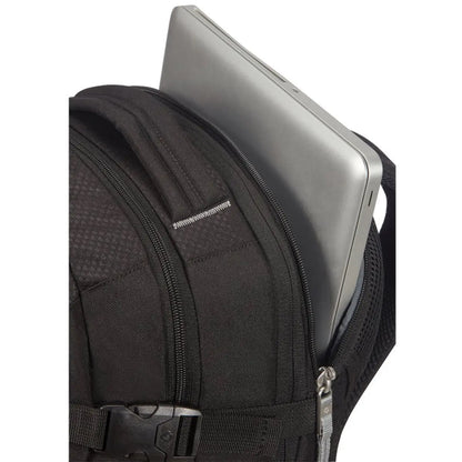 Padded 15.6" laptop compartment