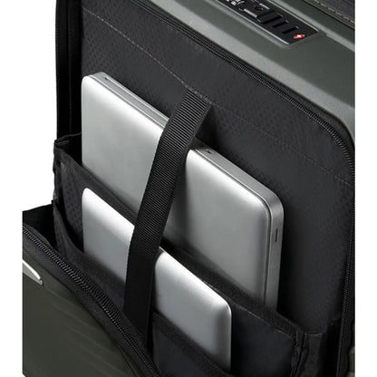 Laptop and tablet pockets in front compartment