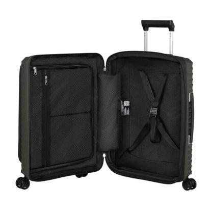 Zippered divider pad with pockets and adjustable cross ribbons