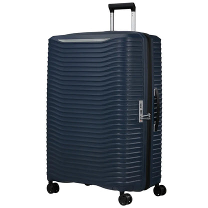 4 x multidirectional spinning wheels