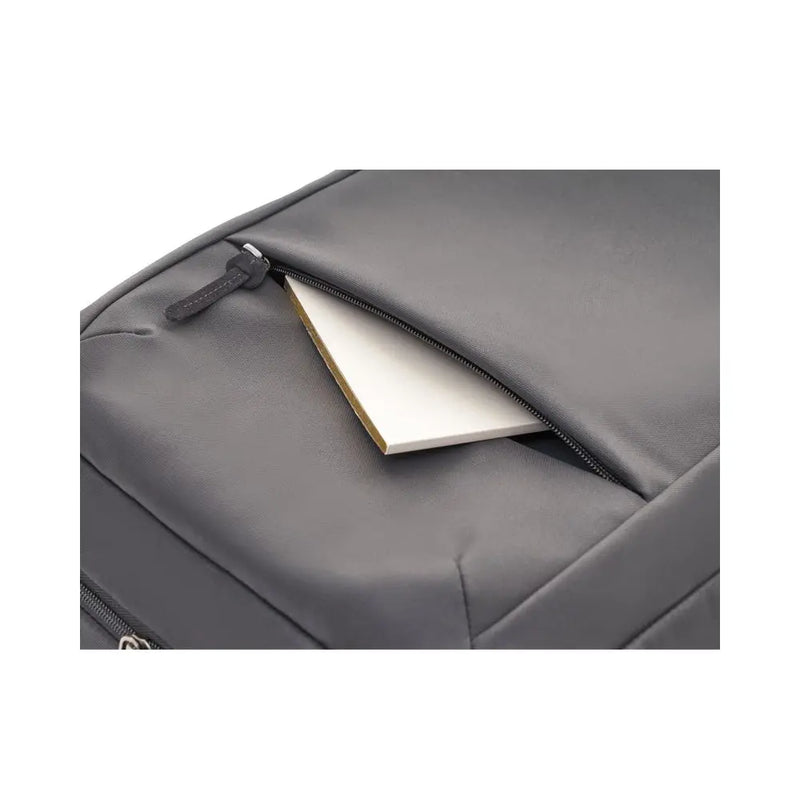 Quick access front pocket