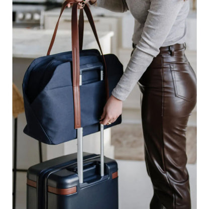 Luggage sleeve on the rear of the bag (luggage not included)