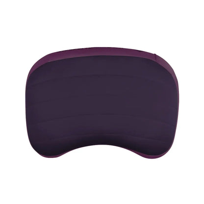 Curved internal baffles create contours that cradle your head