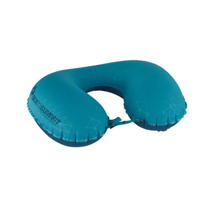 Adjustable neck closure for additional support