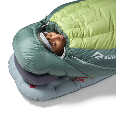 In colder temperatures you can cinch down the technical hood and zip up the draft-tube protected zippers