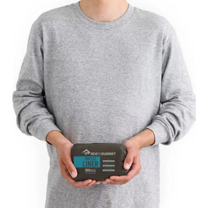 Comes with handy storage sack