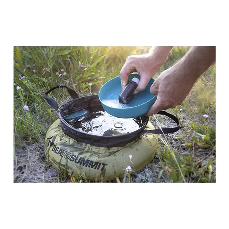 10 litre collapsible Kitchen Sink is perfect for small to medium group cookware/tableware clean-up