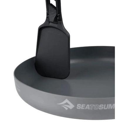 Blade measures 7.5 x 10cm 