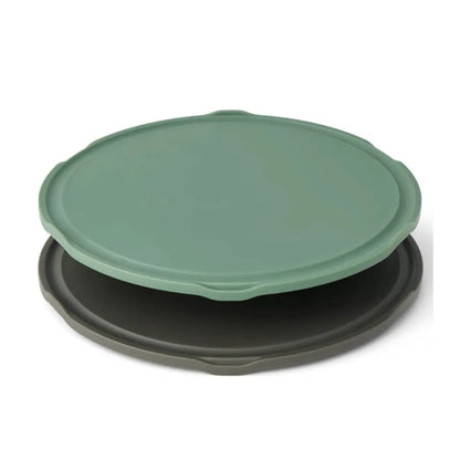 Set included two polypropylene cutting boards