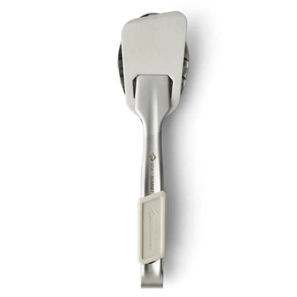 Magnetized silicone rubber keeper to hold the set together, prevent sliding and provide rattle-free storage during transport