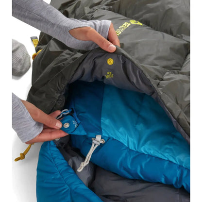 QuiltLock system and drawcord footbox means the Ember can be secured to a Sea to Summit sleeping bag for additional warmth in colder weather