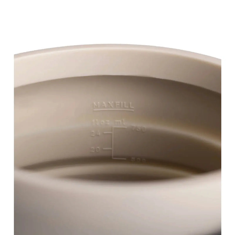 Ample 1.1L capacity to serve two or more people