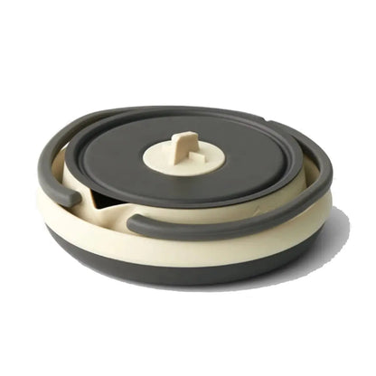 Compact and lightweight for space-saving, the 1.1L collapsible kettle is ideal for lightweight adventures