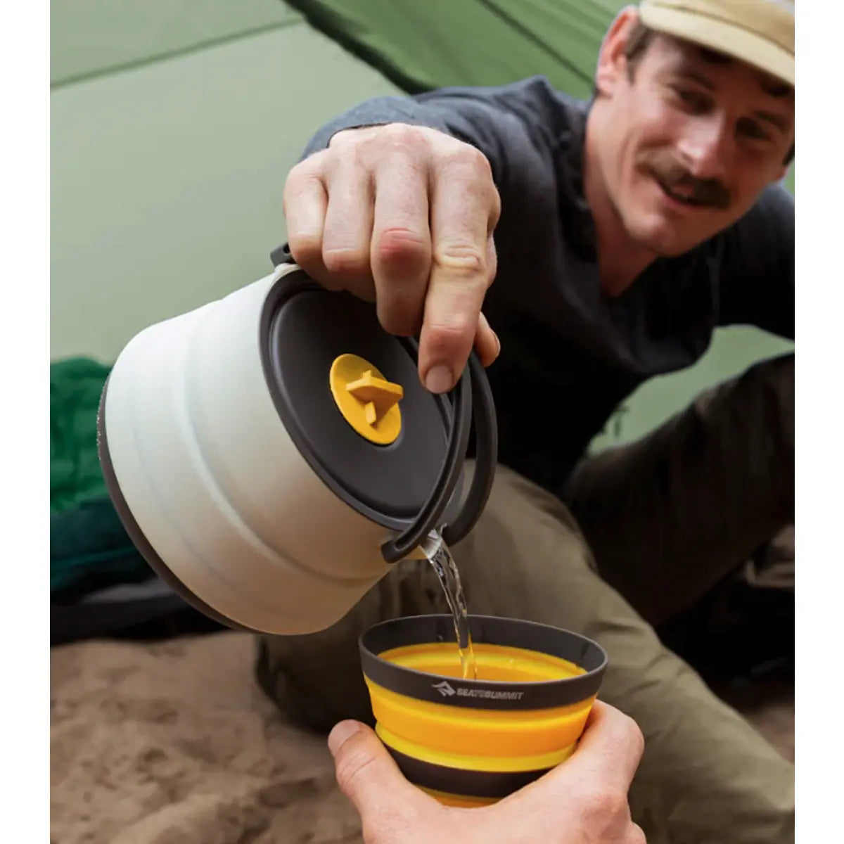 Nylon rings to maintain shape and shield fingertips from heat (kettle for display purpose only)