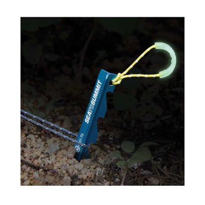 Reflective cord on pull loops to really stand out by headtorch