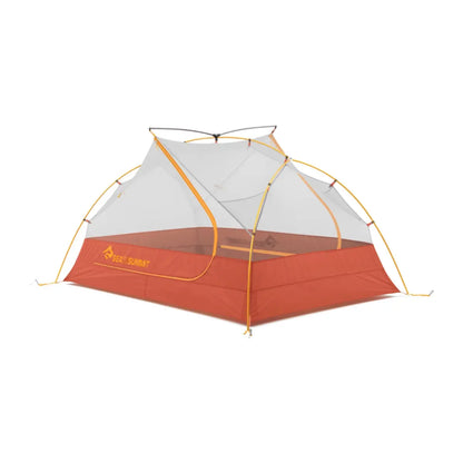 The inner mesh panels are engineered for maximum airflow while maintaining no-see-um and sandfly insect protection