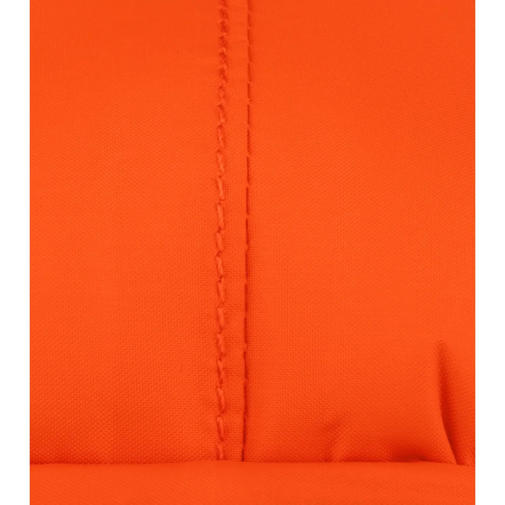 bluesign® APPROVED recycled 70D nylon fabric uses a PFC-free DWR finish