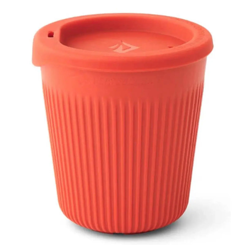 Cool-Grip sidewalls allow you to hold the bowl and cup securely, no matter how hot the contents are