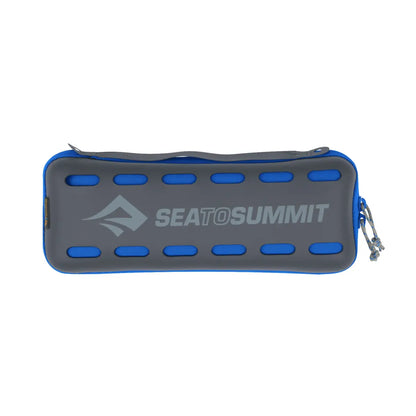 Comes in a soft, zippered EVA case