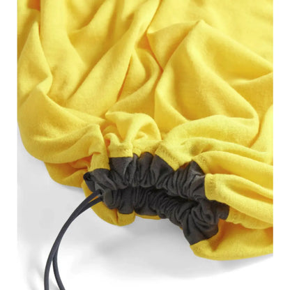 Drawcord footbox can be opened or closed for optimal comfort