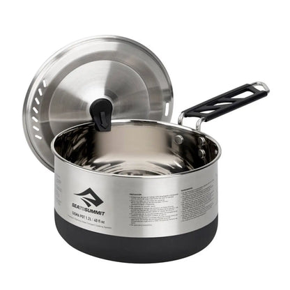 silicone Lid Keep which hooks to the side of the pot when cooking