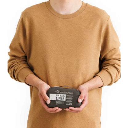 Comes with handy storage sack