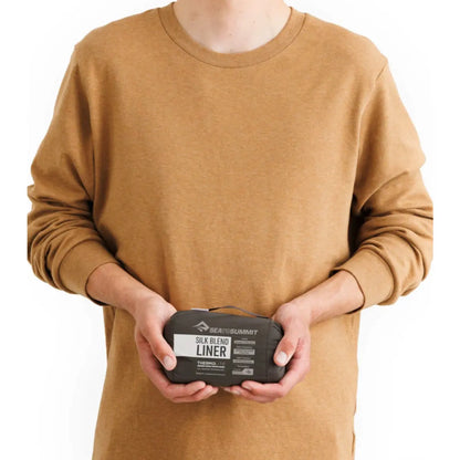 Comes with handy storage sack