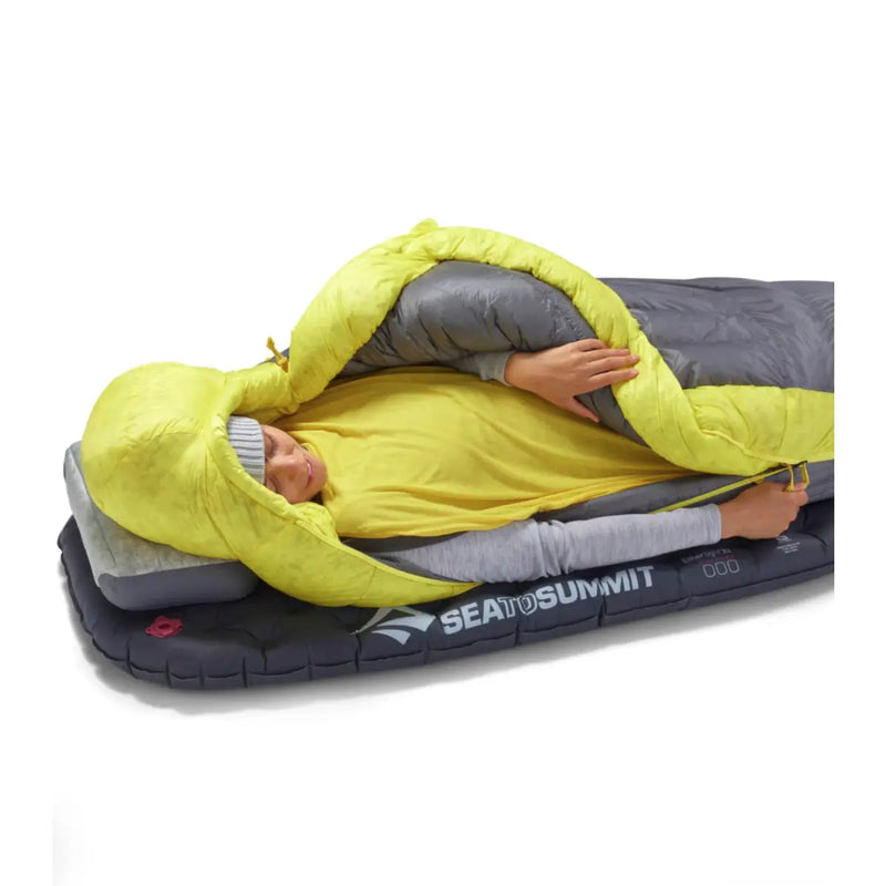 YKK #5 zippers with zipper plow provide reliable, snag-free operation