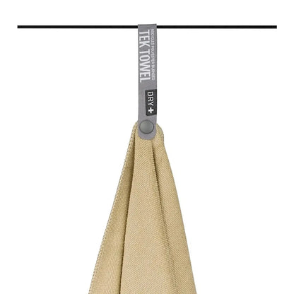 Easy drying: Convenient snap-on hang loop